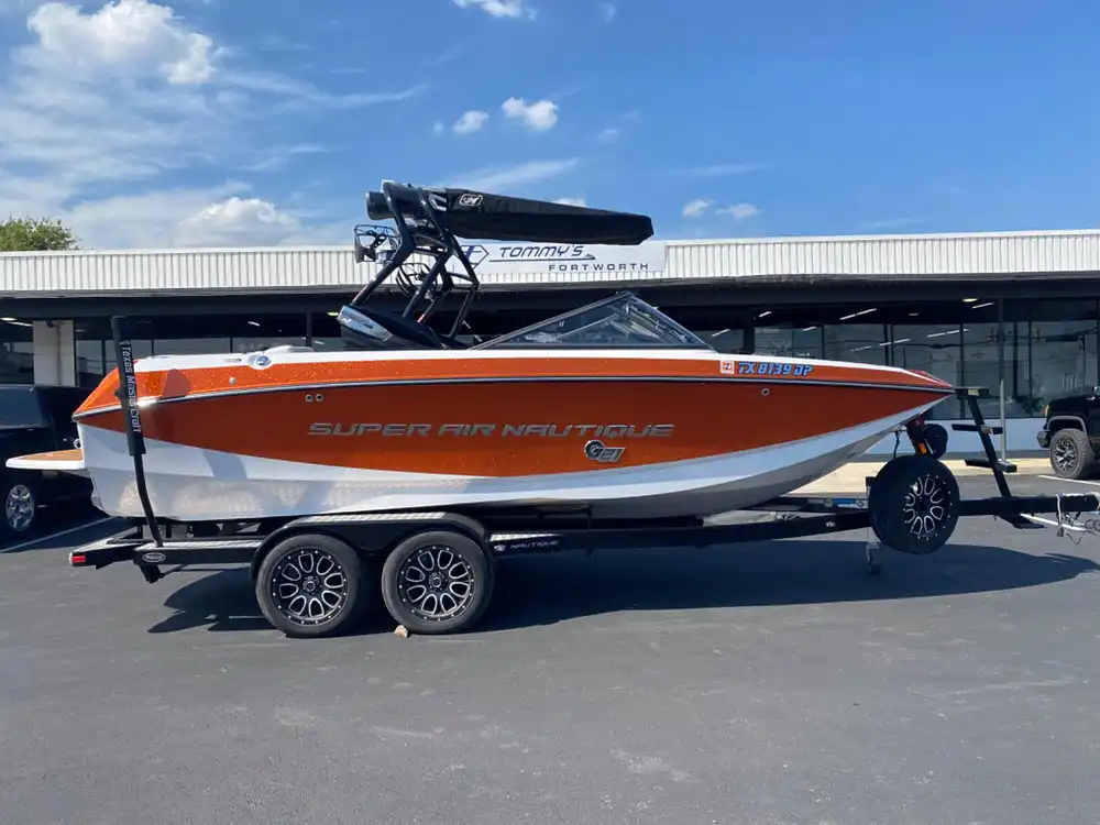 2015 Nautique g21