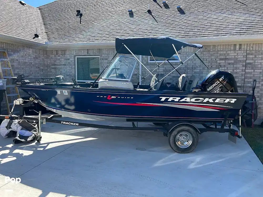 2019 Tracker pro guide v-165 wt