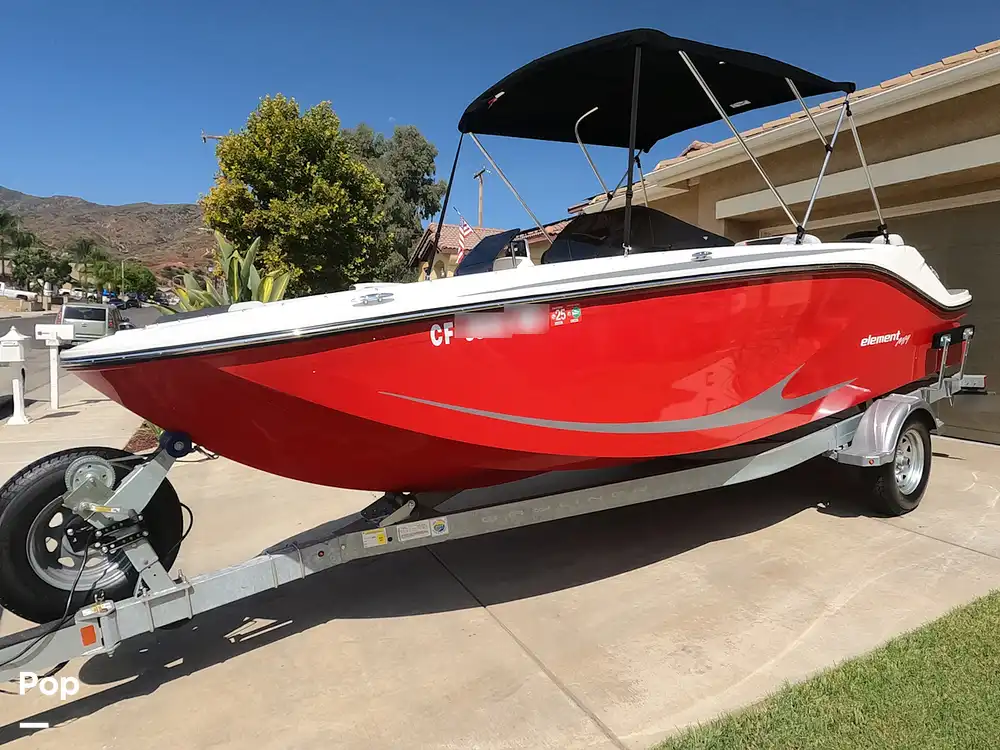 2023 Bayliner element m19