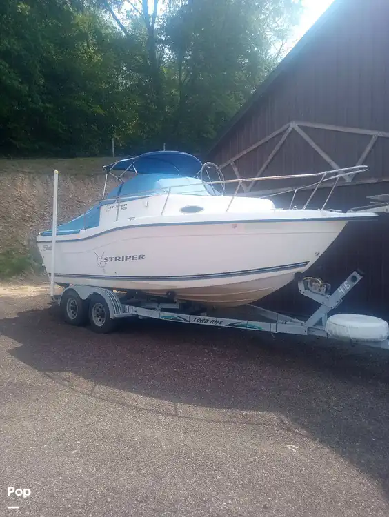 1999 Seaswirl 2100 striper wa