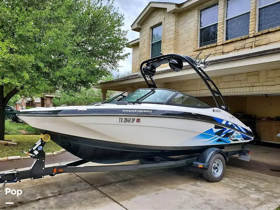 2016 Yamaha ar192