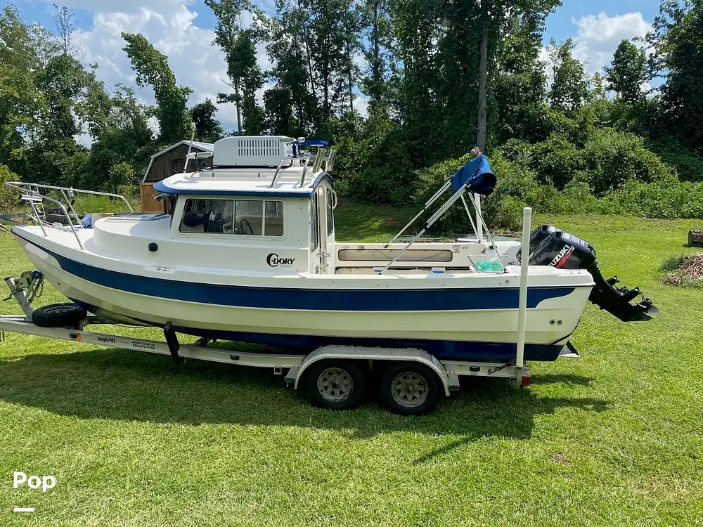 2006 C-dory 22 angler